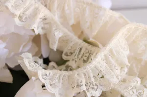 Vintage Ivory Ruffled Lace Trim, 1.25" wide, 4 Yards