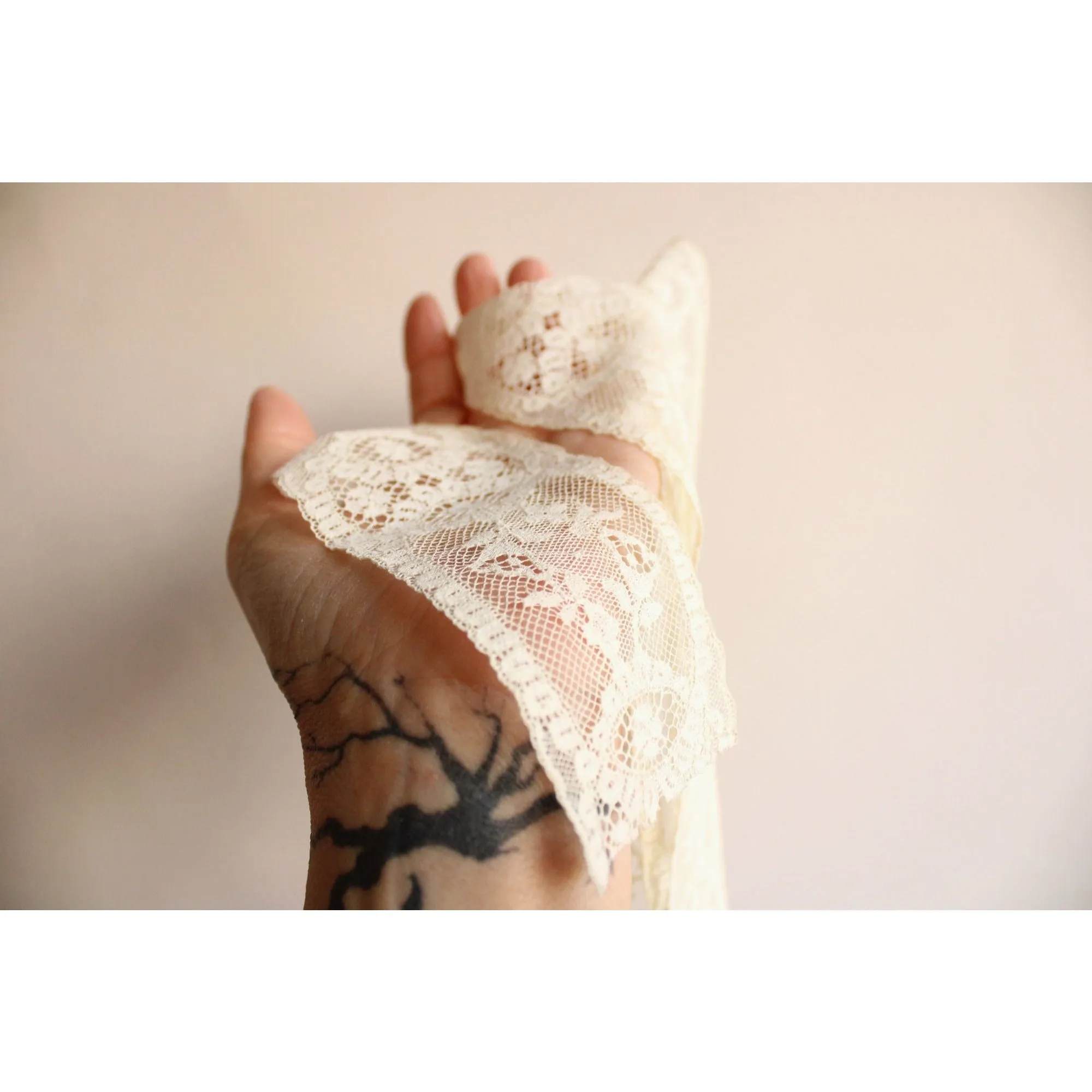 Vintage Lace Trim , Ivory Wide Lace 2.25", Two Yards plus 29 Inches, Scalloped Edge