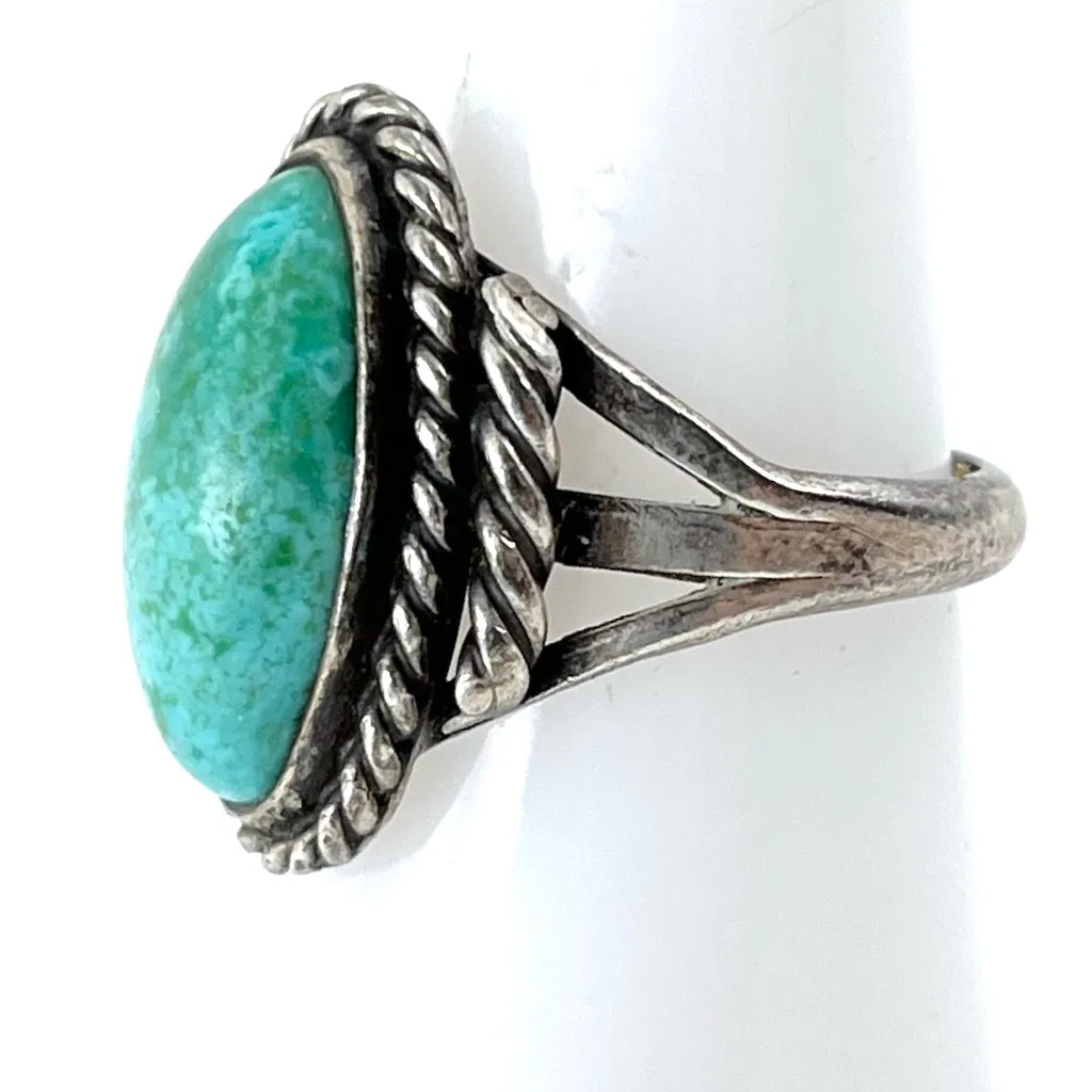 Vintage Navajo Ring<br>Size: 8.5