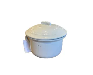 Vintage White Dutch Oven