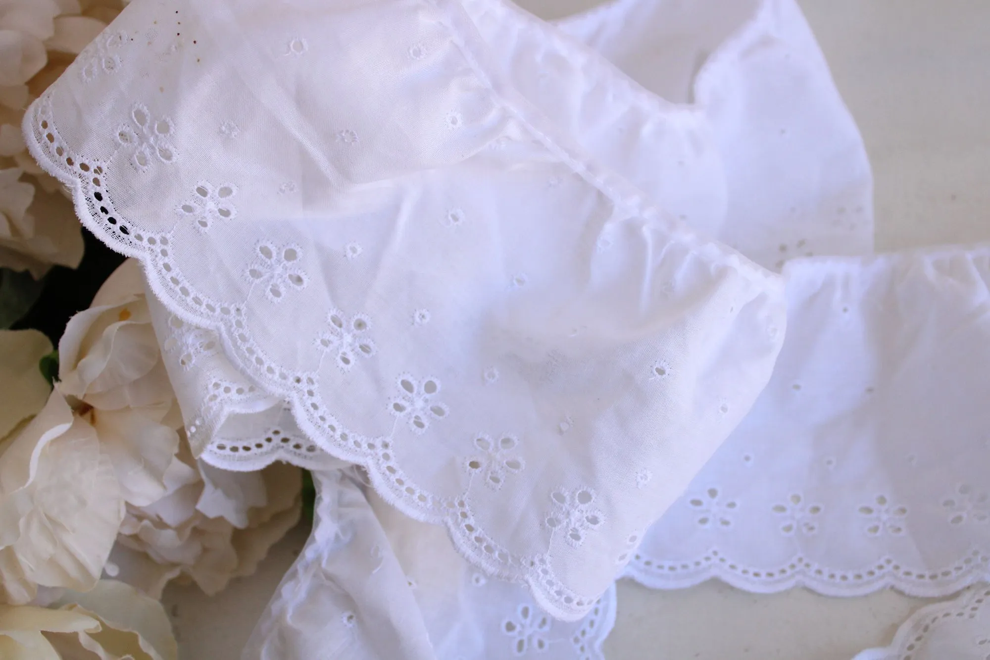 Vintage White Trim, Eyelet Ruffled Lace, 1 Yard plus 19 Inches,  4.75" wide