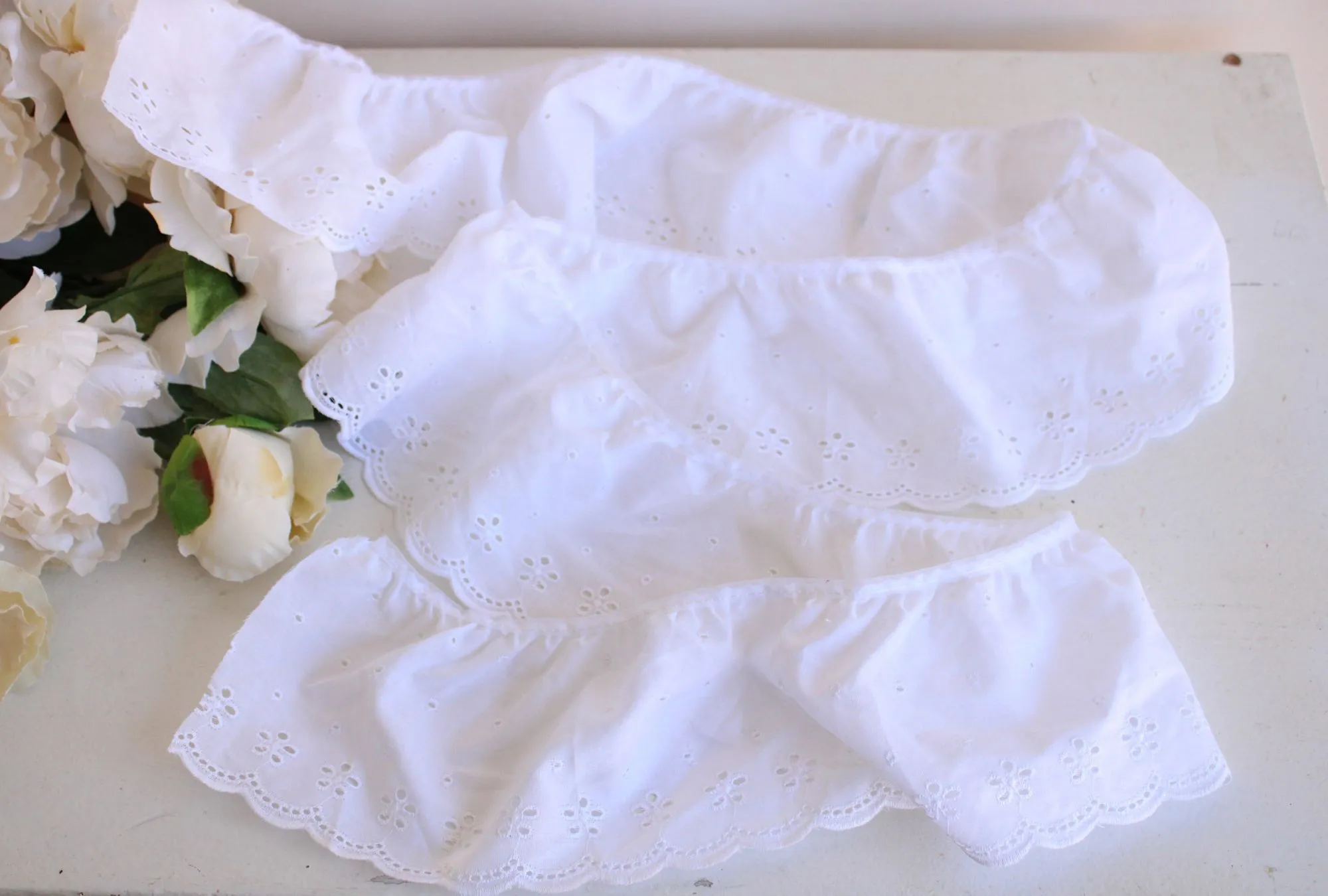 Vintage White Trim, Eyelet Ruffled Lace, 1 Yard plus 19 Inches,  4.75" wide