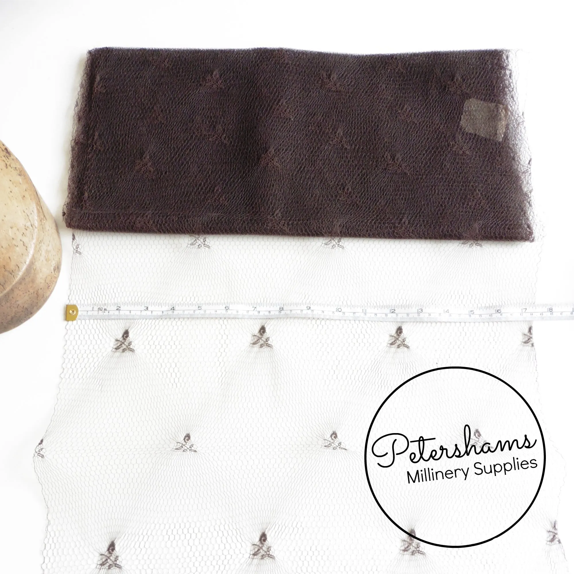 'Wilma' Vintage 1940s Dark Brown Floral Pattern Veiling - 1m